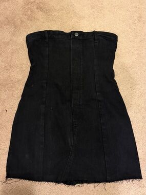 PrettyLittleThing Petite Black Denim Bandeau Mini Dress